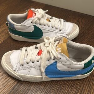 Nike Blazer ‘77 Sneakers Low Jumbo Mismatch Womens 7.5